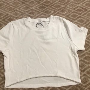 garage cropped t shirt